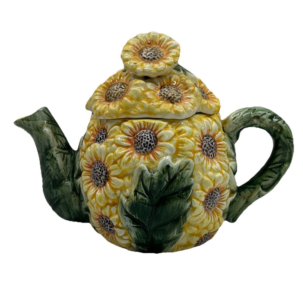 Vintage Nordstrom Sunflower‎ Tea Pot 5”X6 3/4”